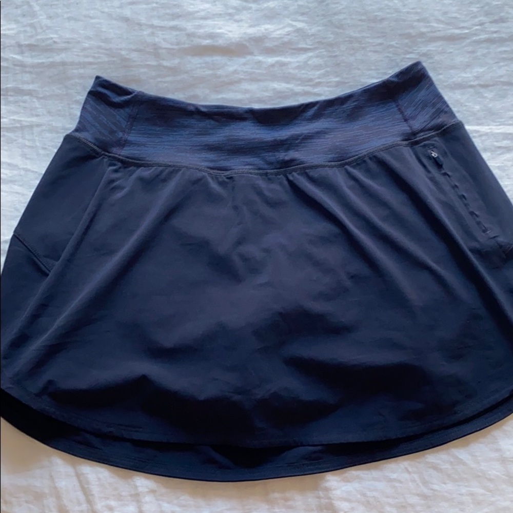 Outdoor Voices Hudson 4” Skort Navy